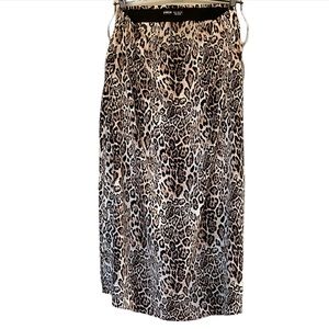 Leopard print skirt